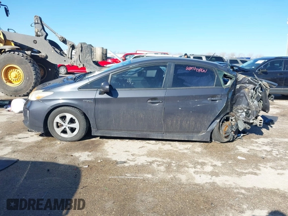 2013 Toyota Prius One with VIN JTDKN3DU8D5581720, listed as a IAAI auction lot 41710581 with 119,696 mi miles. Bid and sale history available at carsss.com. Image 14.