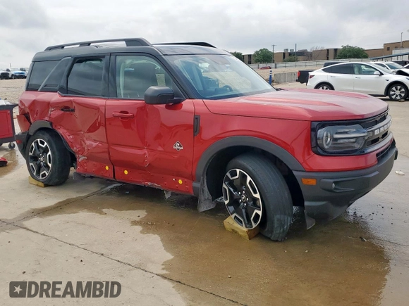2021 Ford Bronco Sport Outer Banks z VIN 3FMCR9C64MRA72912, wystawiony jako Copart lot #54265395 z przebiegiem 28 272 mil mil oraz Szkoda całkowita • Salvage title. Historia ofert i sprzedaży dostępna na DreamBid. Obrazek 4.