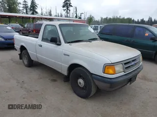1997 Ford Ranger XLT with VIN 1FTCR10A2VUB88585, listed as a IAAI auction lot 42132083 with 233,961 mi miles. Bid and sale history available at carsss.com. Image 1.