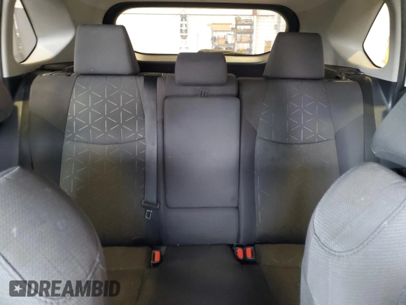 2020 Toyota RAV4 XLE with VIN 2T3W1RFV5LW065988, listed as a Copart auction lot 57382295 with 91,364 mi miles and Clean title. Bid and sale history available at DreamBid. Image 10.