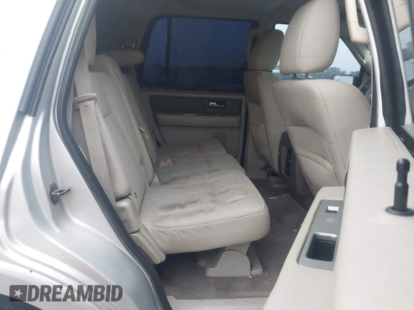 2014 Ford Expedition XLT with VIN 1FMJU1H58EEF65794, listed as a IAAI auction lot 42421781 with 151,867 mi miles and . Bid and sale history available at DreamBid. Image 8.