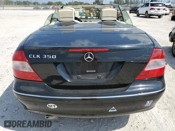 2008 Mercedes-Benz CLK 350 с VIN WDBTK56F18F244120, выставлен на аукционе Copart как лот 52082125 с пробегом 50 101 миль миль и На запчасти • Non repairable. История ставок и продаж доступна на DreamBid. Изображение 6.
