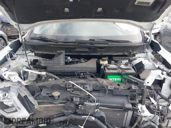 2018 Nissan Rogue SV with VIN KNMAT2MT6JP533085, listed as a IAAI auction lot 41775292 with 72,838 mi miles and . Bid and sale history available at carsss.com. Image 10.