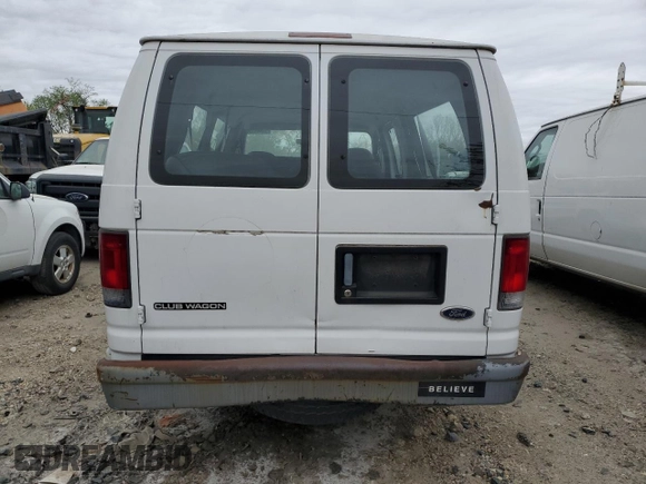 1998 Ford Econoline Wagon XL z VIN 1FBSS31L4WHB36384, wystawiony jako Copart lot #51649835 z przebiegiem 87 941 mil mil oraz Czysty tytuł • Clean title. Historia ofert i sprzedaży dostępna na DreamBid. Obrazek 6.