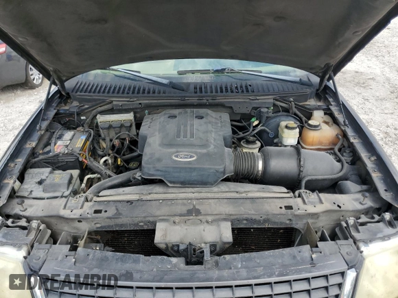 2004 Ford Expedition Special Service with VIN 1FMRU15W84LB75045, listed as a Copart auction lot 64244464 with 166,833 mi miles and Clean Title. Bid and sale history available at carsss.com. Image 12.
