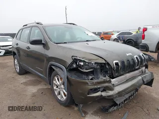 2015 Jeep Cherokee Sport with VIN 1C4PJLAB7FW721869, listed as a IAAI auction lot 41431272 with 121,627 mi miles. Bid and sale history available at carsss.com. Image 1.