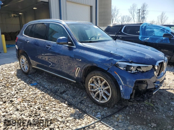 2022 BMW X5 xDrive45e with VIN 5UXTA6C01N9M72184, listed as a Copart auction lot 52886055 with 14,935 mi miles and Non Repairable. Bid and sale history available at carsss.com. Image 4.