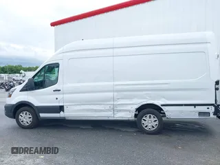 2023 Ford Transit Cargo with VIN 1FTBW3XG1PKB89459, listed as a IAAI auction lot 39961794 with 6,756 mi miles and . Bid and sale history available at carsss.com. Image 14.