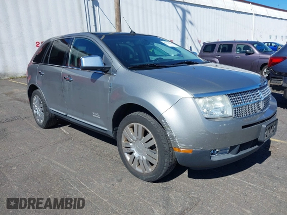 2008 Lincoln MKX with VIN 2LMDU88C68BJ03470, listed as a IAAI auction lot 42851164 with 198,218 mi miles and . Bid and sale history available at DreamBid. Image 1.