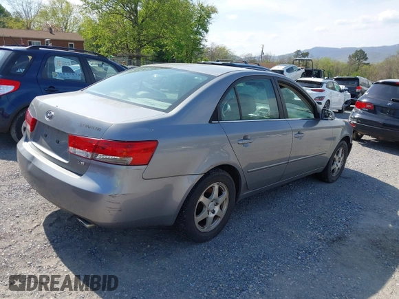 2006 Hyundai Sonata GLS with VIN 5NPEU46F66H044156, listed as a IAAI auction lot 42026977 with 204,416 mi miles and . Bid and sale history available at DreamBid. Image 4.