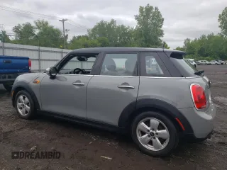 2016 MINI Hardtop 4 Door z VIN WMWXU1C57G2D08992, wystawiony jako Copart lot #58369835 z przebiegiem 121 526 mil mil oraz Szkody całkowita. Historia ofert i sprzedaży dostępna na DreamBid. Obrazek 2.