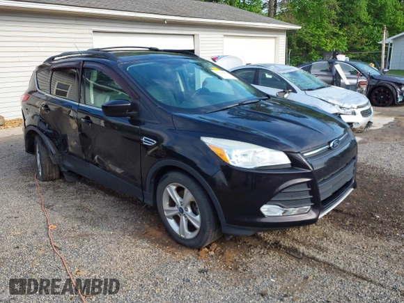 2013 Ford Escape SE с VIN 1FMCU0GX5DUC84594, выставлен на аукционе IAAI как лот 42218059 с пробегом 97 670 миль миль и . История ставок и продаж доступна на DreamBid. Изображение 1.
