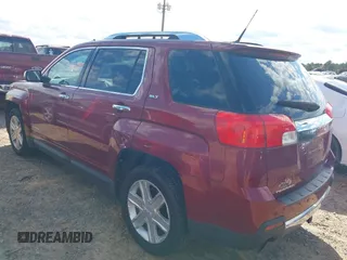 2011 GMC Terrain SLT-2 with VIN 2CTFLXE55B6351239, listed as a IAAI auction lot 41797357 with 226,264 mi miles. Bid and sale history available at carsss.com. Image 3.