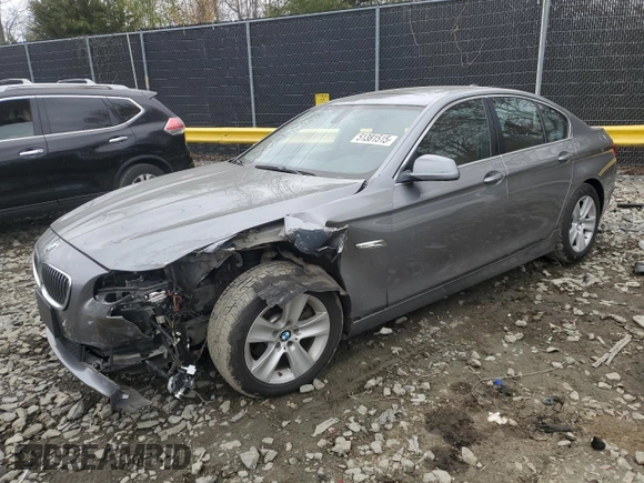 2013 BMW 5 Series 528i xDrive z VIN WBAXH5C55DD115085, wystawiony jako Copart lot #51381515 z przebiegiem 148 778 mil mil oraz Szkody całkowita. Historia ofert i sprzedaży dostępna na DreamBid. Obrazek 1.