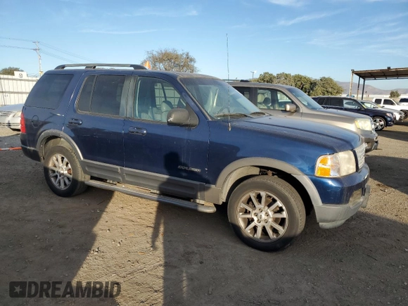 2004 Ford Explorer XLT z VIN 1FMZU63E24ZB25620, wystawiony jako Copart lot #86866134 z przebiegiem 243 266 mil mil oraz Szkoda całkowita • Salvage title. Historia ofert i sprzedaży dostępna na DreamBid. Obrazek 4.