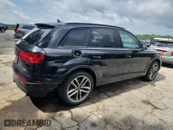 2018 Audi Q7 Prestige with VIN WA1VAAF79JD010611, listed as a Copart auction lot 61014685 with 158,977 mi miles and Salvage title. Bid and sale history available at DreamBid. Image 3.