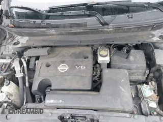 2013 Nissan Pathfinder SL with VIN 5N1AR2MM3DC665977, listed as a IAAI auction lot 42476560 with 242,660 mi miles and . Bid and sale history available at DreamBid. Image 10.