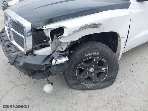 2006 Dodge Dakota SLT with VIN 1D7HW48N96S716133, listed as a IAAI auction lot 41701568 with 164,971 mi miles. Bid and sale history available at carsss.com. Image 12.