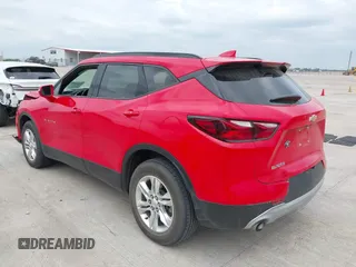 2019 Chevrolet Blazer z VIN 3GNKBBRA1KS659959, wystawiony jako IAAI lot #42041247 z przebiegiem 23 980 mil mil oraz . Historia ofert i sprzedaży dostępna na DreamBid. Obrazek 3.