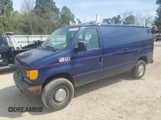 2005 Ford Econoline Cargo with VIN 1FTNE24W15HB22604, listed as a Copart auction lot 52352495 with 227,339 mi miles and Salvage Title. Bid and sale history available at carsss.com. Image 1.