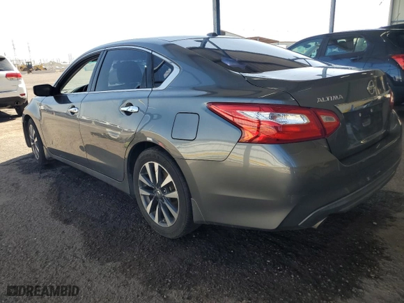 2017 Nissan Altima 2.5 SV with VIN 1N4AL3AP1HC186298, listed as a Copart auction lot 47555715 with 120,255 mi miles and Clean Title. Bid and sale history available at carsss.com. Image 2.