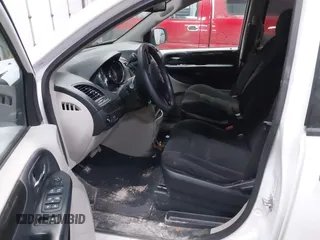 2020 Dodge Grand Caravan SE with VIN 2C4RDGBG7LR183857, listed as a IAAI auction lot 41655582 with 88,161 mi miles and . Bid and sale history available at DreamBid. Image 5.
