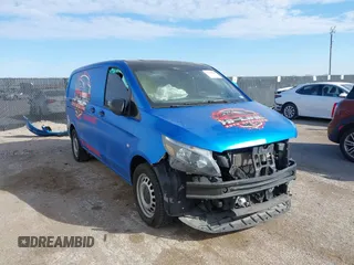 2018 Mercedes-Benz Metris Cargo with VIN WD3PG2EA8J3458614, listed as a IAAI auction lot 41424959 with 69,824 mi miles. Bid and sale history available at carsss.com. Image 1.
