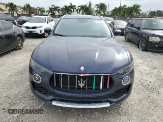 2017 Maserati Levante z VIN ZN661XULXHX239058, wystawiony jako Copart lot #79507514 z przebiegiem 79 180 mil mil oraz Czysty tytuł • Clean title. Historia ofert i sprzedaży dostępna na DreamBid. Obrazek 5.