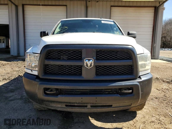 2018 Ram 2500 Tradesman with VIN 3C7WR5HJXJG217243, listed as a Copart auction lot 45422955 with 162,720 mi miles and Clean title. Bid and sale history available at DreamBid. Image 5.