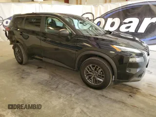 2023 Nissan Rogue S z VIN 5N1BT3AB1PC857790, wystawiony jako Copart lot #60016115 z przebiegiem 76 092 mil mil oraz Czysty tytuł • Clean title. Historia ofert i sprzedaży dostępna na DreamBid. Obrazek 4.