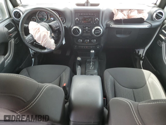 2018 Jeep Wrangler Unlimited Sahara z VIN 1C4BJWEGXJL838339, wystawiony jako Copart lot #54161375 z przebiegiem 70 556 mil mil oraz Szkoda całkowita • Salvage title. Historia ofert i sprzedaży dostępna na DreamBid. Obrazek 8.