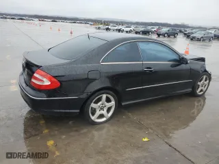 2005 Mercedes-Benz CLK-Class 5.0L with VIN WDBTJ75J05F138614, listed as a Copart auction lot 44733355 with 113,866 mi miles and Salvage Title. Bid and sale history available at carsss.com. Image 3.