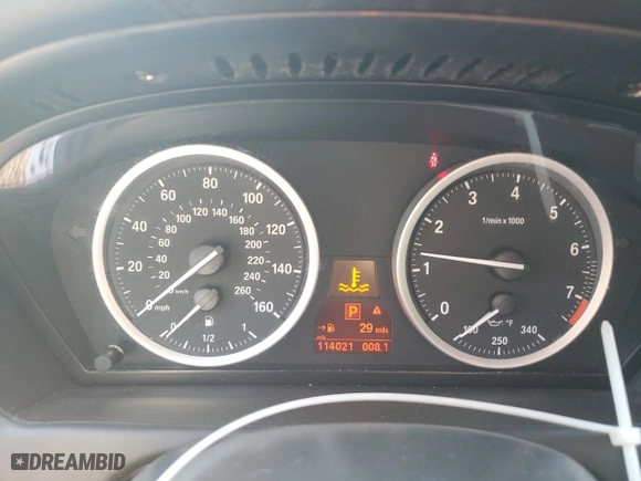 2012 BMW X6 50i with VIN 5UXFG8C56CLZ97342, listed as a Copart auction lot 70263414 with 114,021 mi miles and Clean Title. Bid and sale history available at carsss.com. Image 9.