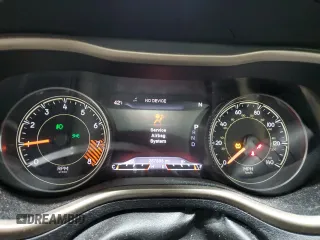 2014 Jeep Cherokee Limited with VIN 1C4PJMDS8EW250329, listed as a Copart auction lot 47022005 with 267,598 mi miles and Clean Title. Bid and sale history available at carsss.com. Image 9.
