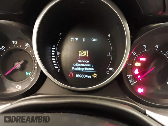 2016 FIAT 500X Lounge z VIN ZFBCFYDT0GP332060, wystawiony jako IAAI lot #42837184 z przebiegiem 159 804 mil mil oraz . Historia ofert i sprzedaży dostępna na DreamBid. Obrazek 7.