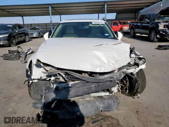 2014 Lexus IS 250 with VIN JTHCF1D2XE5013649, listed as a Copart auction lot 63593775 with 105,801 mi miles and Clean title. Bid and sale history available at DreamBid. Image 5.