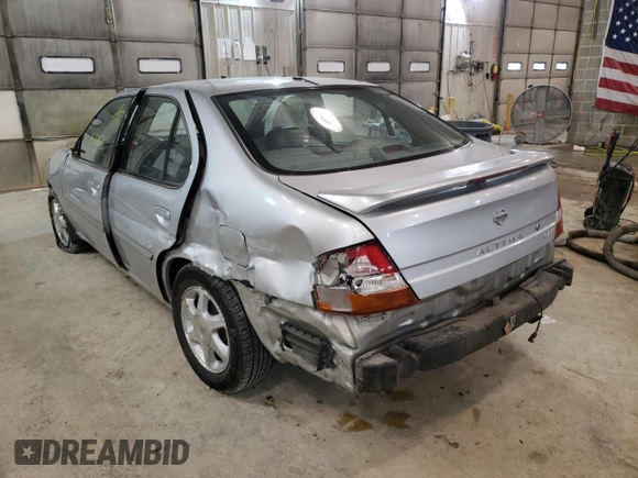 1999 Nissan Altima XE with VIN 1N4DL01DXXC208749, listed as a Copart auction lot 41650583 with 153,183 mi miles and Non Repairable. Bid and sale history available at carsss.com. Image 3.