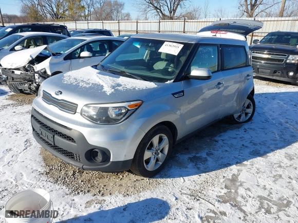 2017 Kia Soul with VIN KNDJN2A2XH7434205, listed as a IAAI auction lot 41363921 with 269,747 mi miles. Bid and sale history available at carsss.com. Image 17.