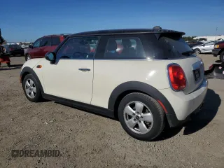 2014 MINI Hardtop with VIN WMWXM5C54ET934110, listed as a Copart auction lot 85128094 with 89,020 mi miles and Salvage Title. Bid and sale history available at DreamBid. Image 2.