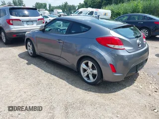 2014 Hyundai Veloster RE:FLEX с VIN KMHTC6AD7EU184390, выставлен на аукционе IAAI как лот 42652331 с пробегом 107 854 миль миль и . История ставок и продаж доступна на DreamBid. Изображение 3.