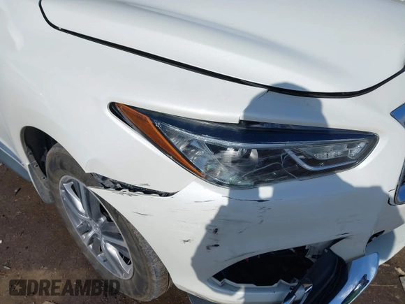 2020 Infiniti QX60 LUXE with VIN 5N1DL0MM0LC513849, listed as a IAAI auction lot 41633049 with 65,413 mi miles. Bid and sale history available at carsss.com. Image 17.