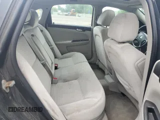 2014 Chevrolet Impala LT z VIN 2G1WB5E31E1102318, wystawiony jako Copart lot #61552845 z przebiegiem 191 365 mil mil oraz Szkoda całkowita • Salvage title. Historia ofert i sprzedaży dostępna na DreamBid. Obrazek 10.