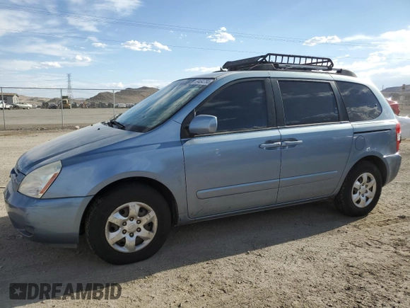 2008 Kia Sedona with VIN KNDMB133686267031, listed as a Copart auction lot 69464784 with 160,358 mi miles and Salvage Title. Bid and sale history available at carsss.com. Image 1.