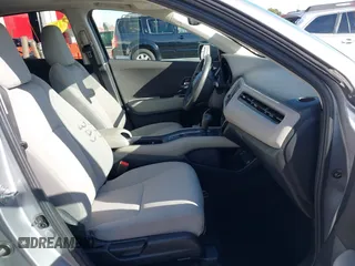 2021 Honda HR-V EX with VIN 3CZRU6H59MM749892, listed as a IAAI auction lot 41550074 with 61,590 mi miles. Bid and sale history available at carsss.com. Image 5.