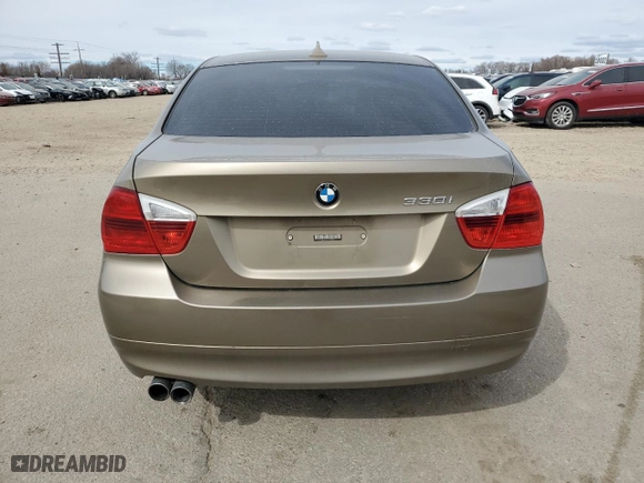 2006 BMW 3 Series 330i with VIN WBAVB33536PS10775, listed as a Copart auction lot 48991105 with 111,822 mi miles and Salvage Title. Bid and sale history available at carsss.com. Image 6.