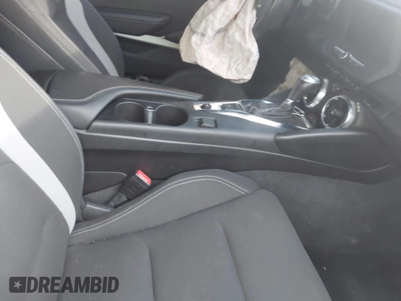 2021 Chevrolet Camaro LT1 с VIN 1G1FF1R72M0142413, выставлен на аукционе IAAI как лот 42026490 с пробегом Не указан миль и . История ставок и продаж доступна на DreamBid. Изображение 5.