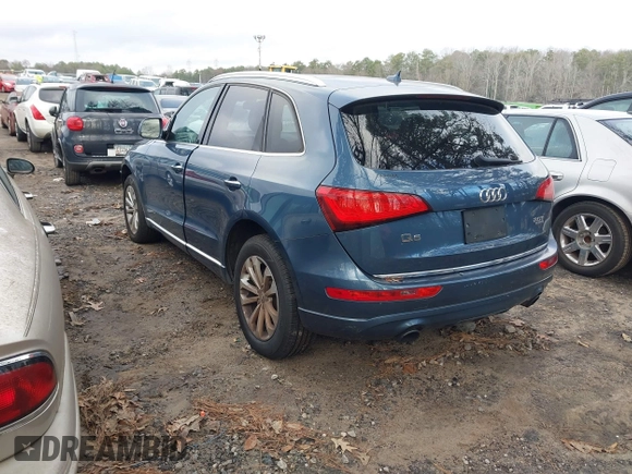 2015 Audi Q5 Premium with VIN WA1CFAFP3FA092157, listed as a IAAI auction lot 41229348 with 134,269 mi miles. Bid and sale history available at carsss.com. Image 3.