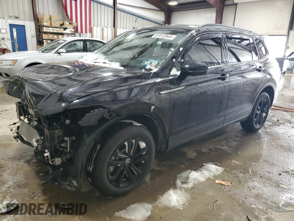 2023 Volkswagen Tiguan S with VIN 3VVFB7AX9PM058545, listed as a Copart auction lot 87412544 with 3,902 mi miles and Salvage title. Bid and sale history available at DreamBid. Image 1.