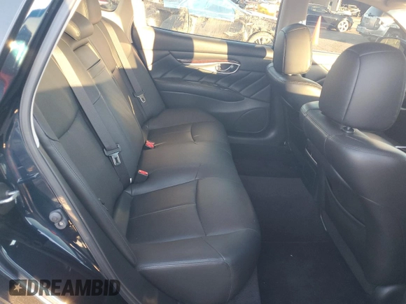 2018 Infiniti Q70 Luxe with VIN JN1BY1PR3JM370674, listed as a Copart auction lot 80849564 with 68,702 mi miles and Salvage title. Bid and sale history available at DreamBid. Image 11.