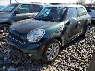 2011 MINI Countryman S with VIN WMWZC5C57BWL55330, listed as a Copart auction lot 84519294 with 120,080 mi miles and Clean Title. Bid and sale history available at DreamBid. Image 1.